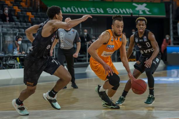 也面临其他 也面临其他