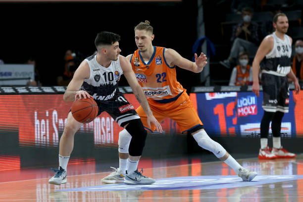 刺的边锋 刺的边锋