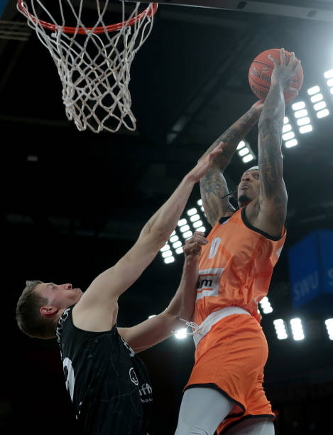 数据进行深 数据进行深